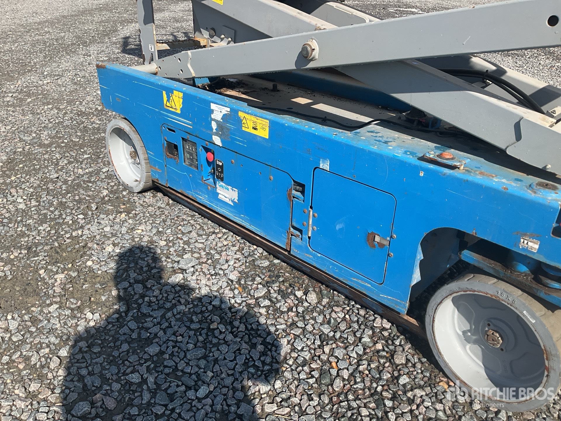 2016 Genie GS-4047