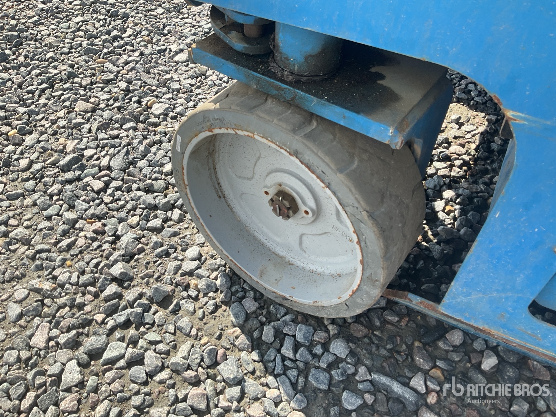 2016 Genie GS-4047