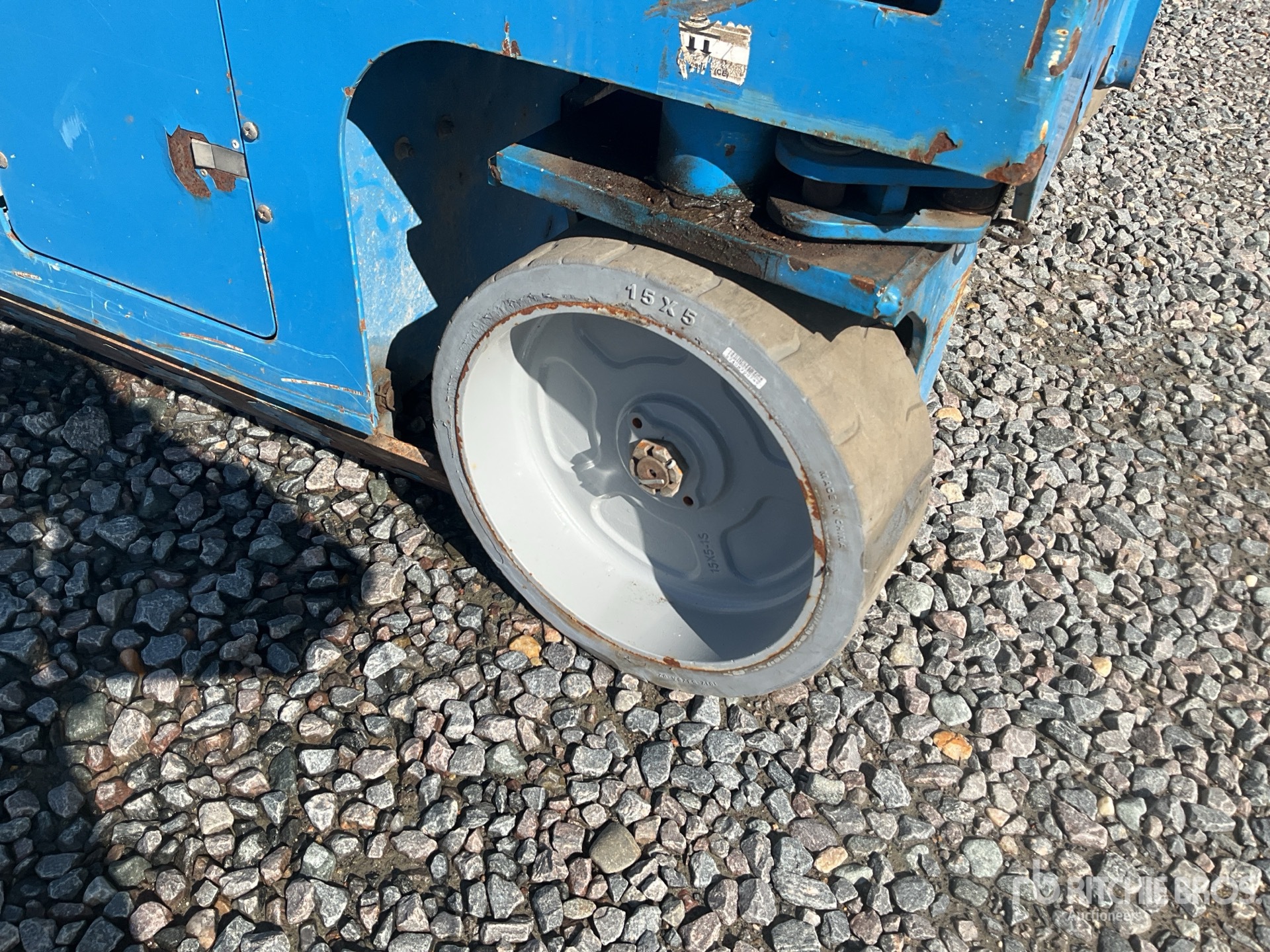 2016 Genie GS-4047