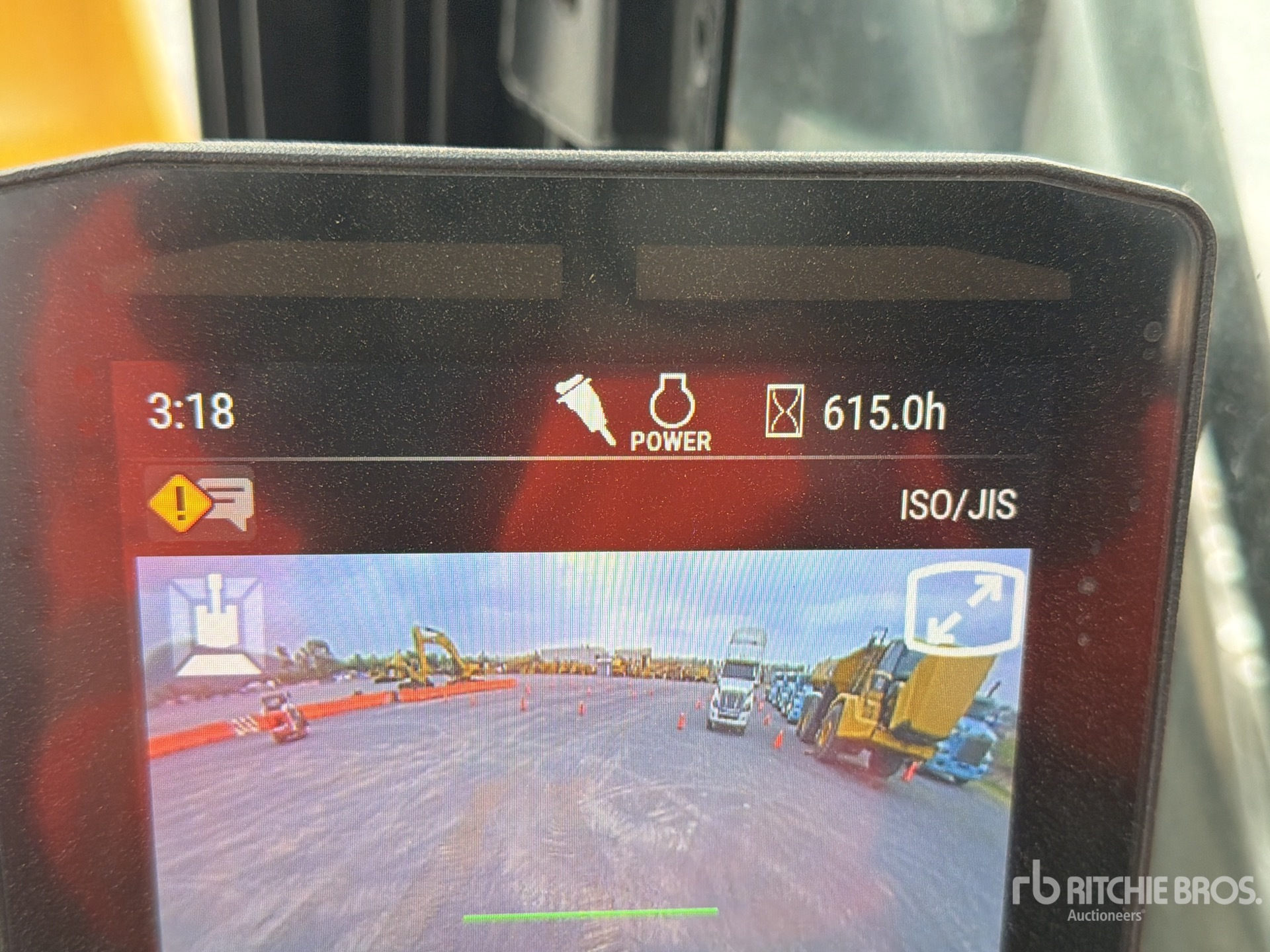 2024 Caterpillar 330 GC