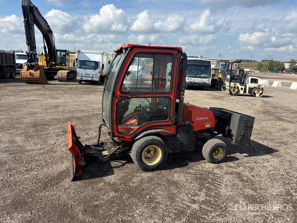 General Appearance with Featured Photo