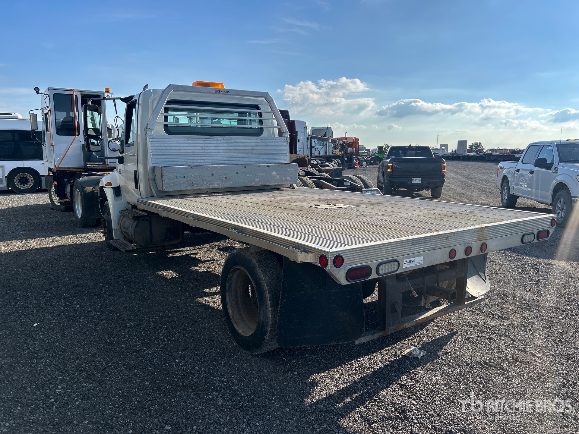 2005 International 4200