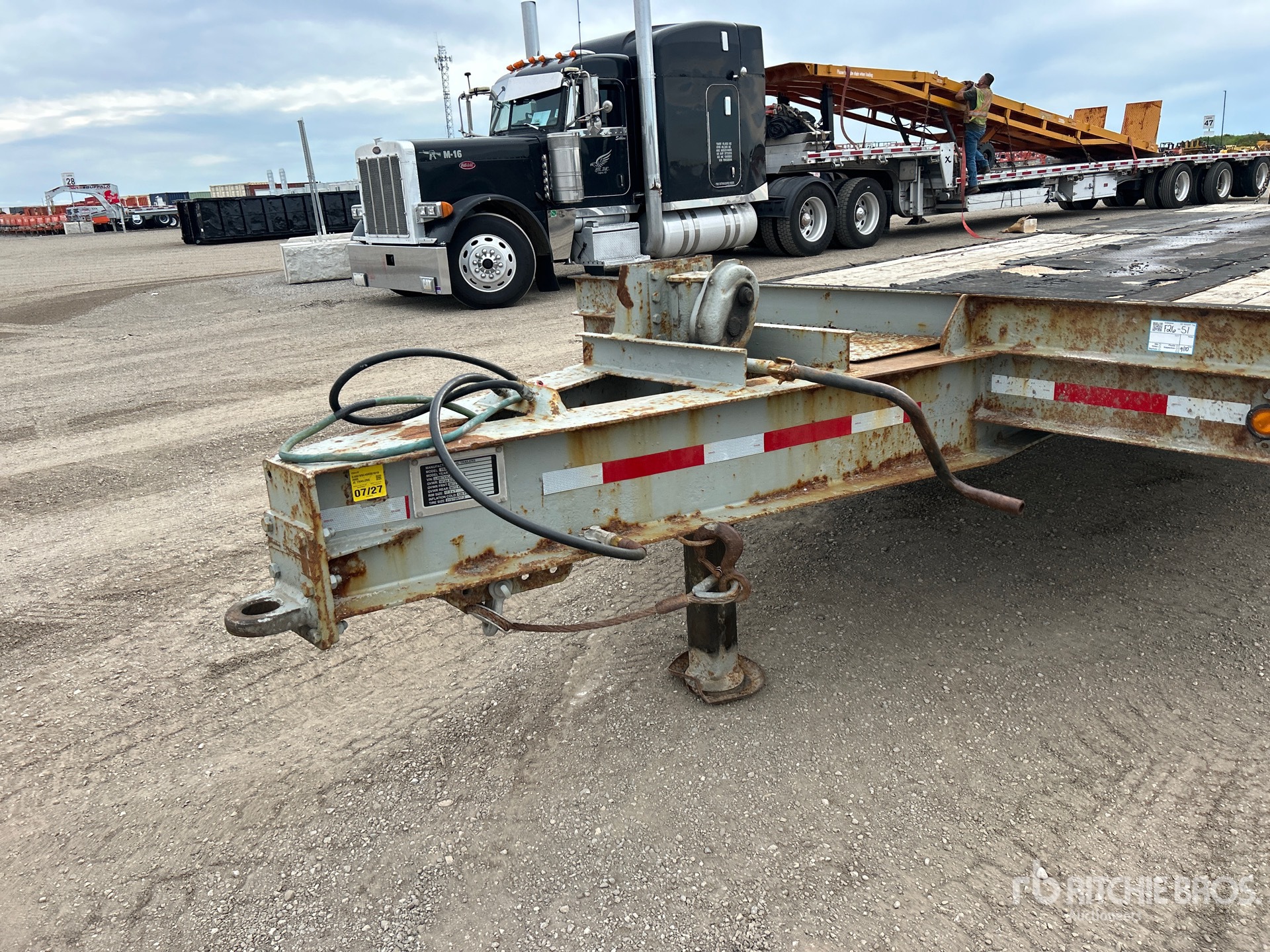 2005 J C Trailers 29 ft T/A