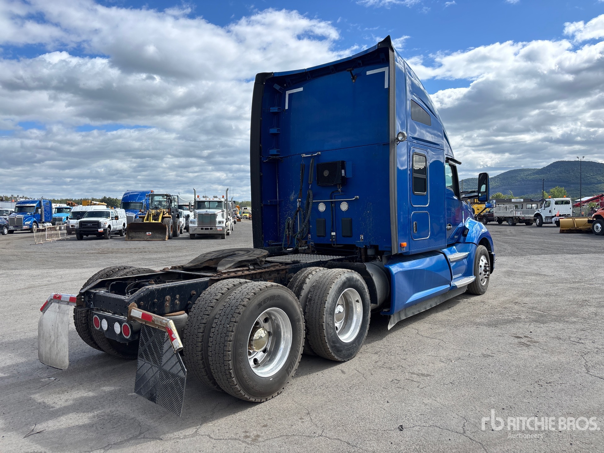 2020 Kenworth T680