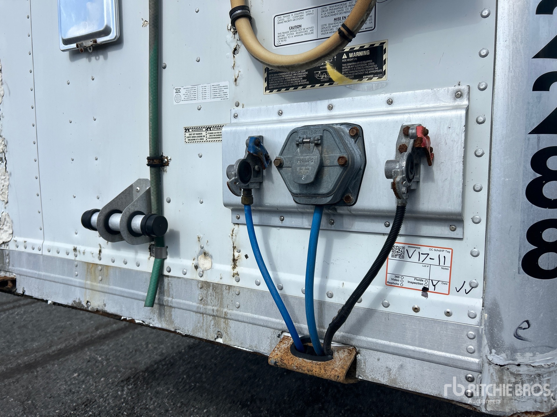2011 Manac 53 ft T/A Heated