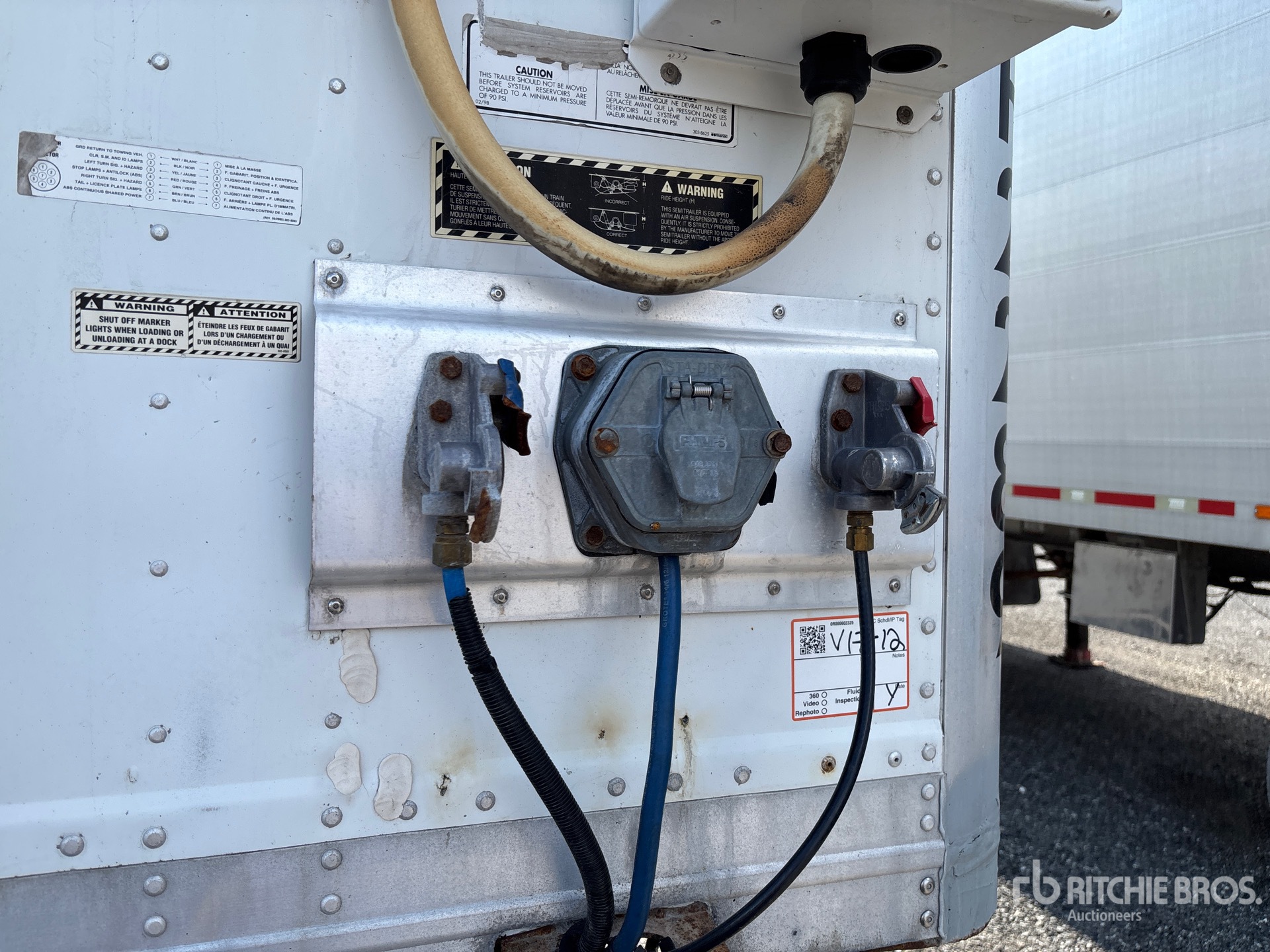 2011 Manac 53 ft T/A Heated