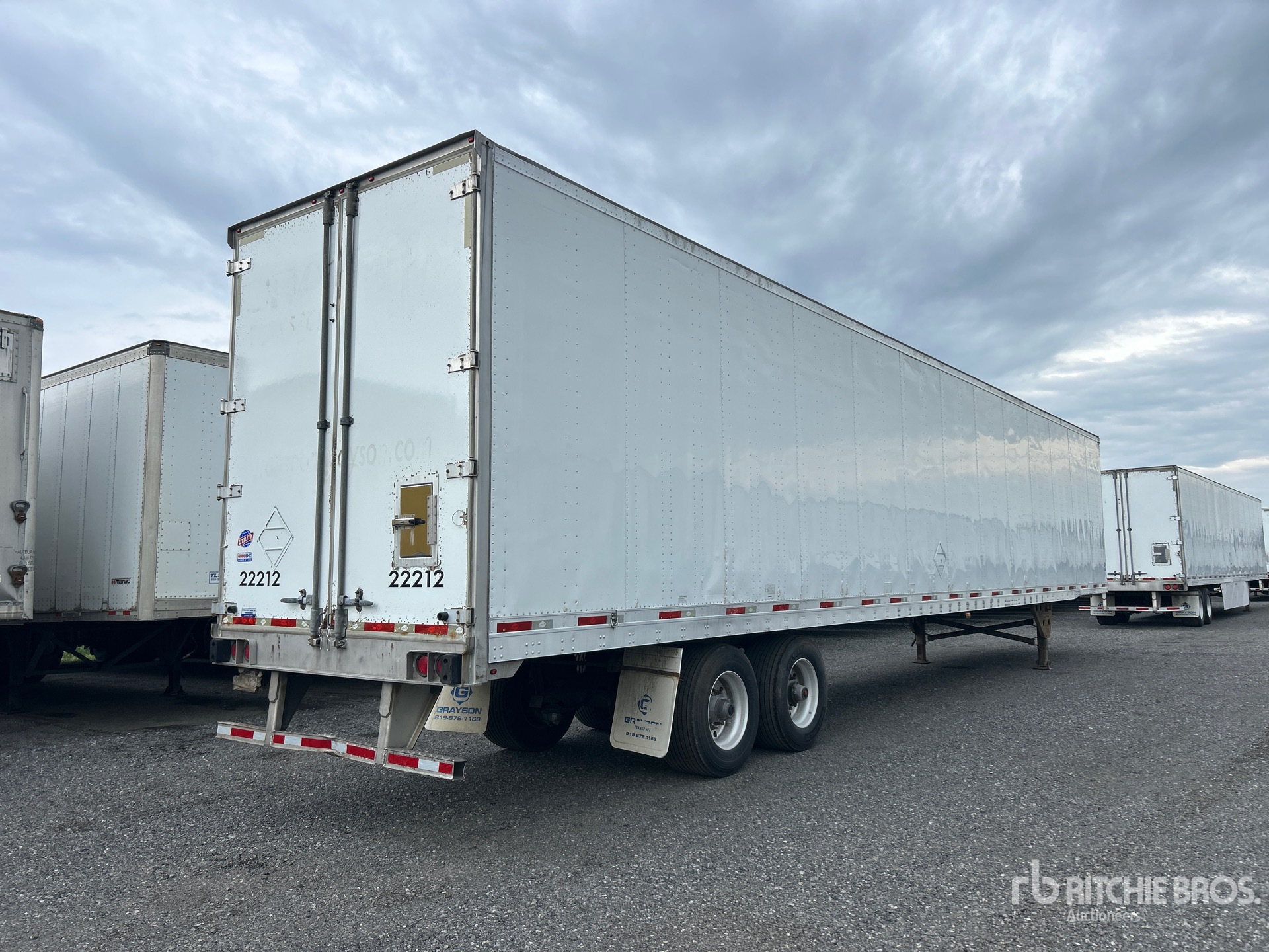 2016 Utility 53 FT T/A