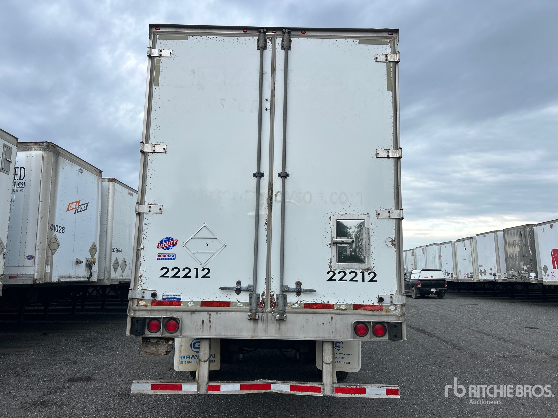 2016 Utility 53 FT T/A