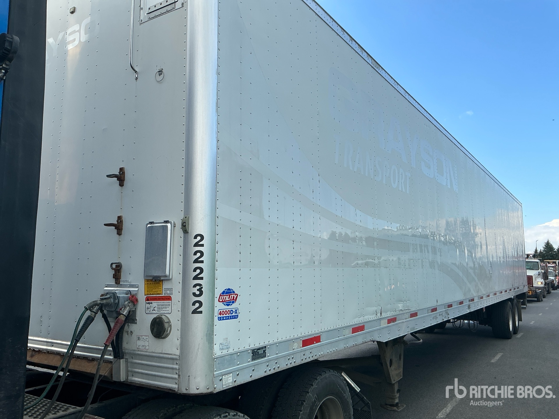 2016 Utility 53 FT T/A