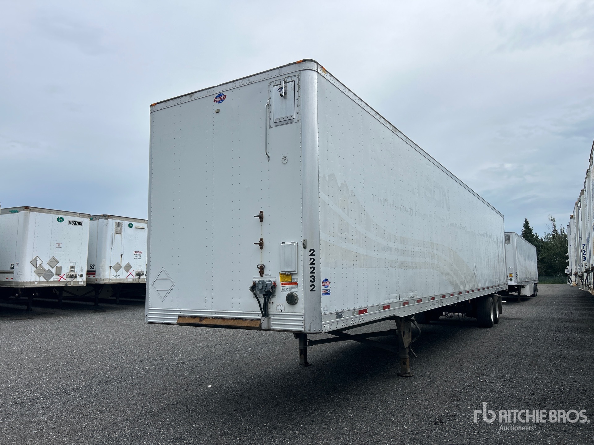 2016 Utility 53 FT T/A