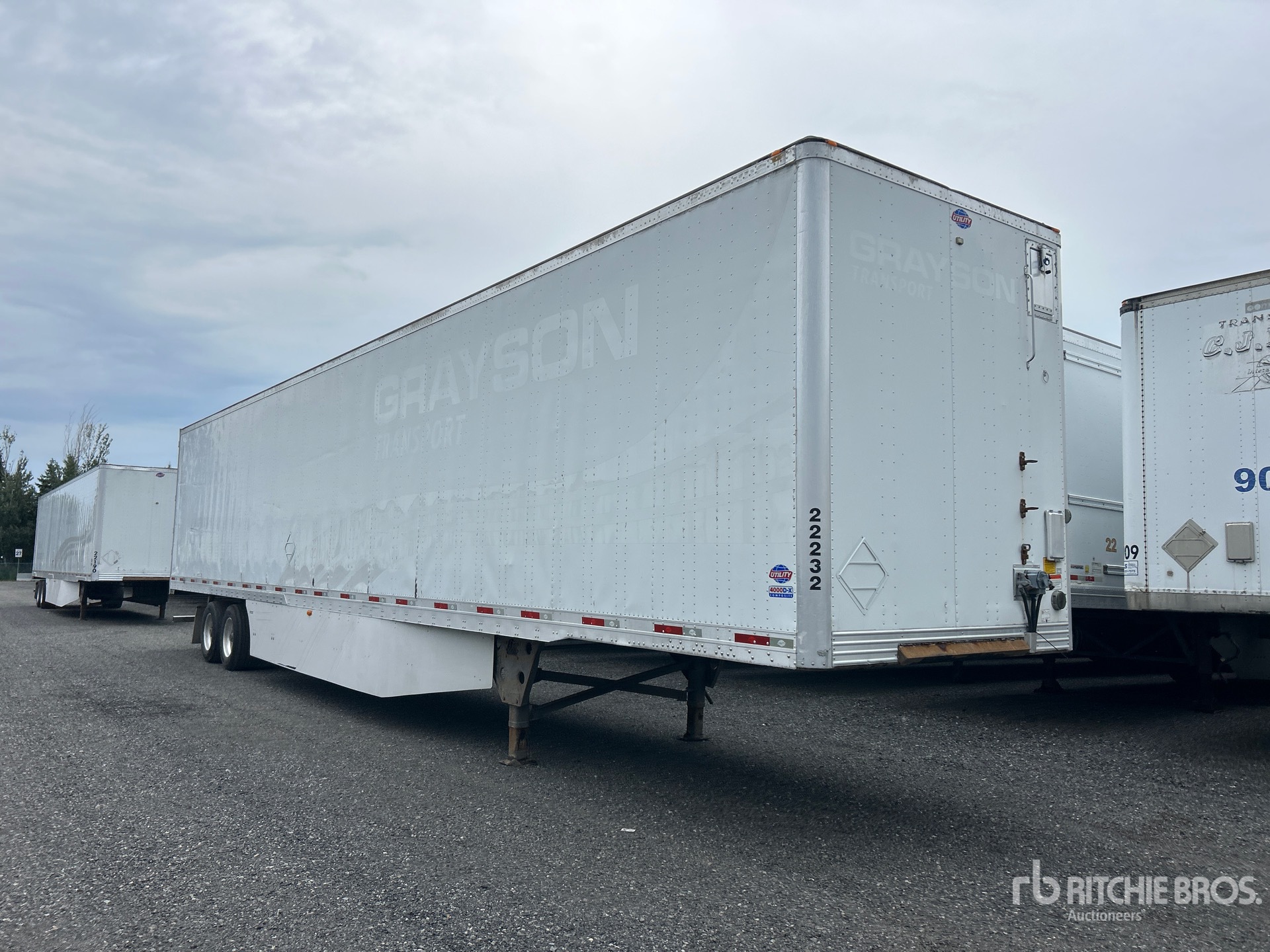 2016 Utility 53 FT T/A