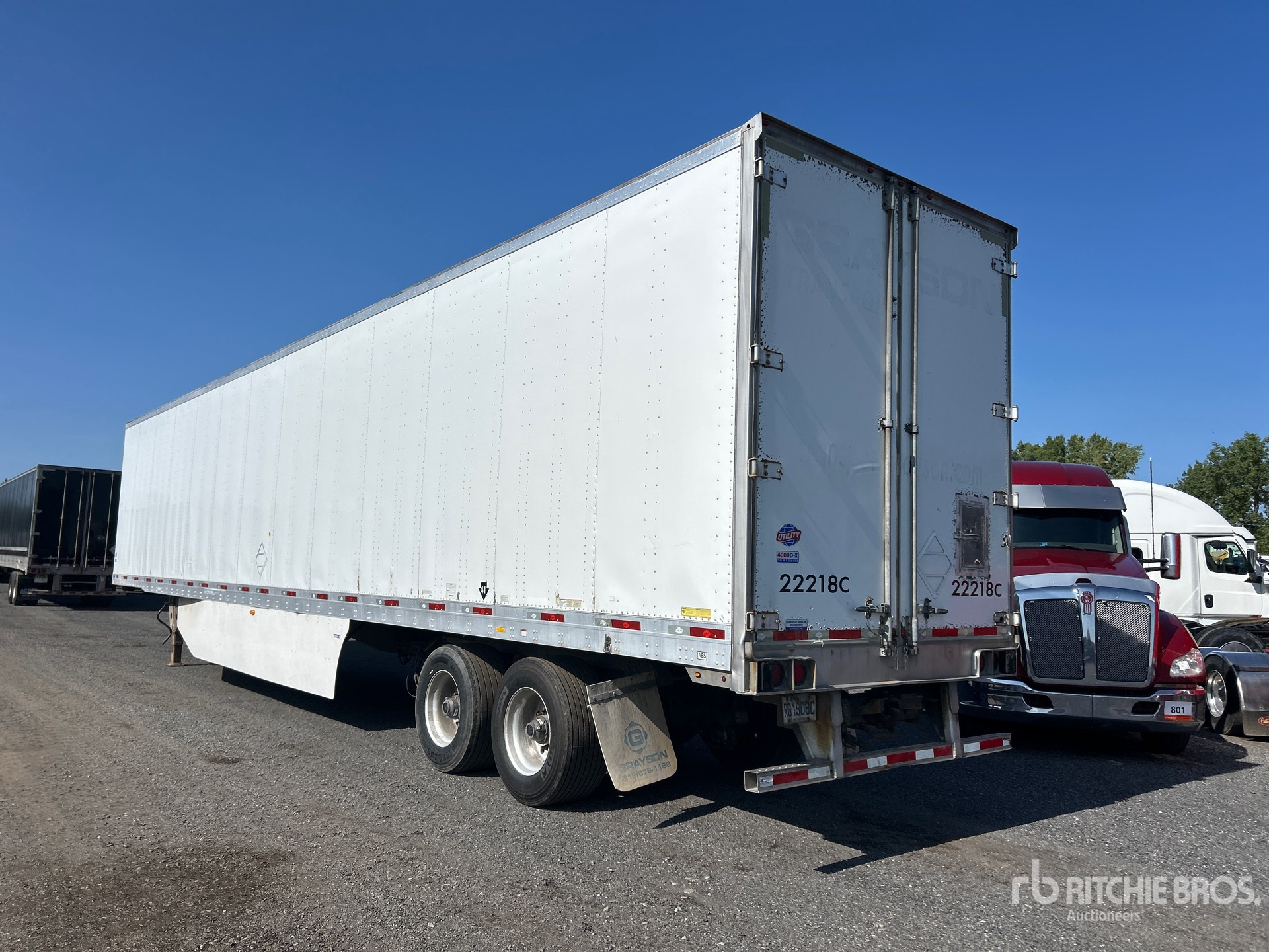 2016 Utility 4000DX