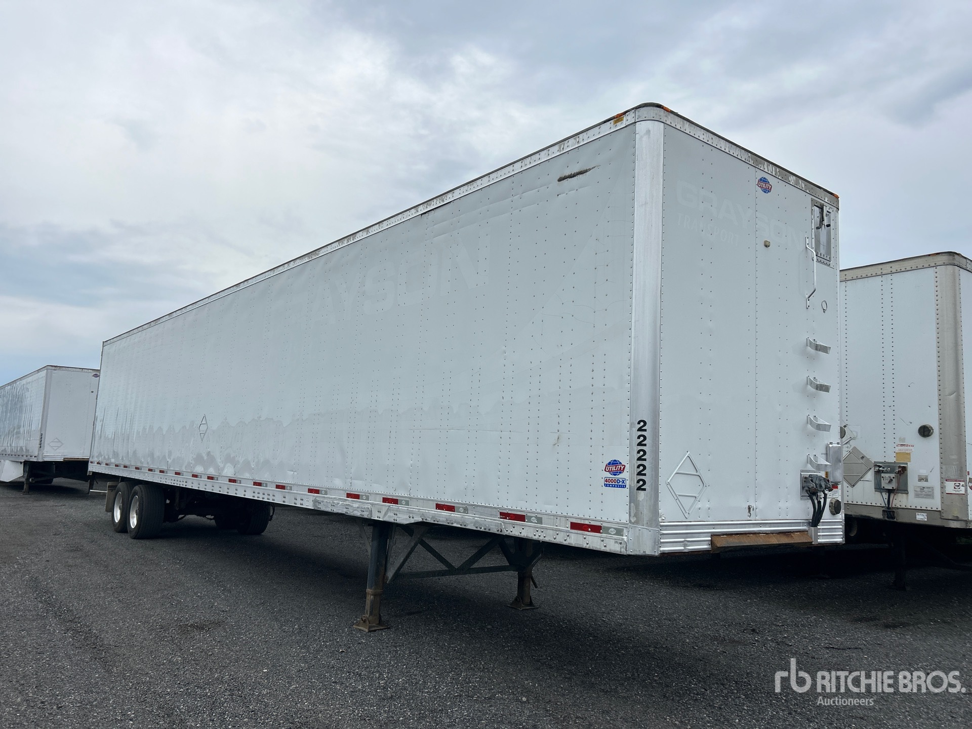 2016 Utility 53 FT T/A