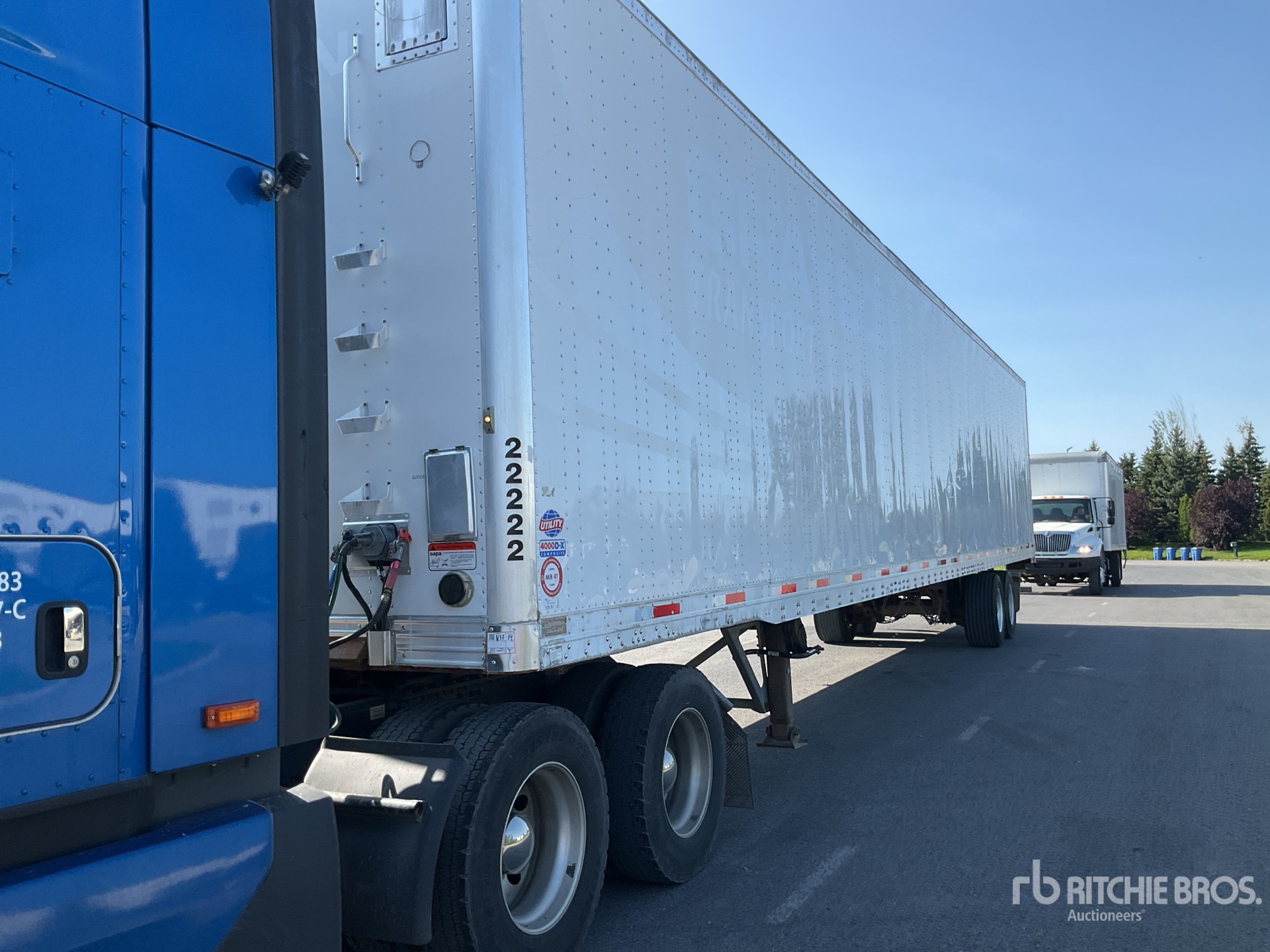 2016 Utility 53 FT T/A