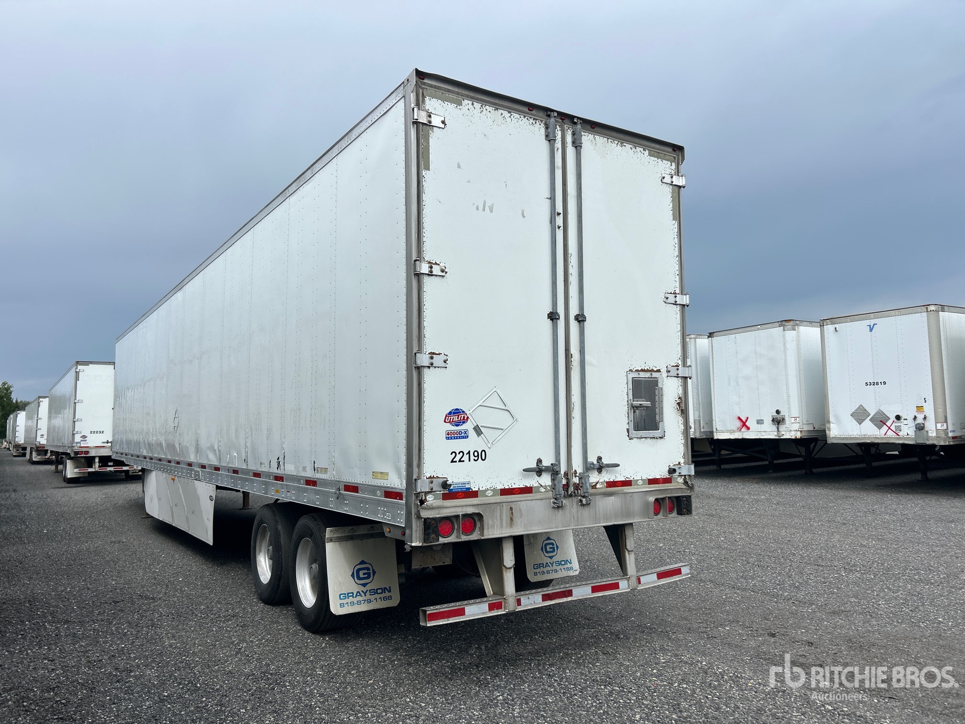 2015 Utility 53 FT T/A
