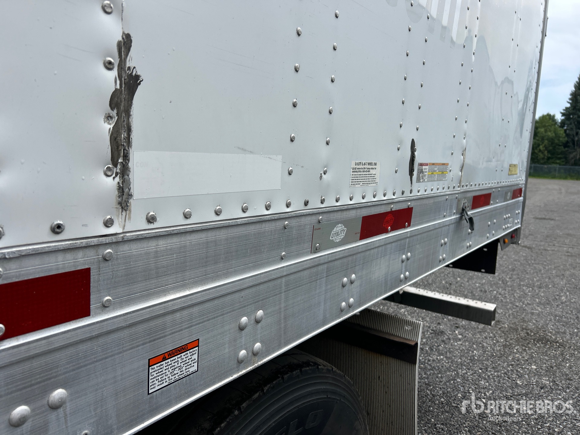 2015 Utility 53 FT T/A