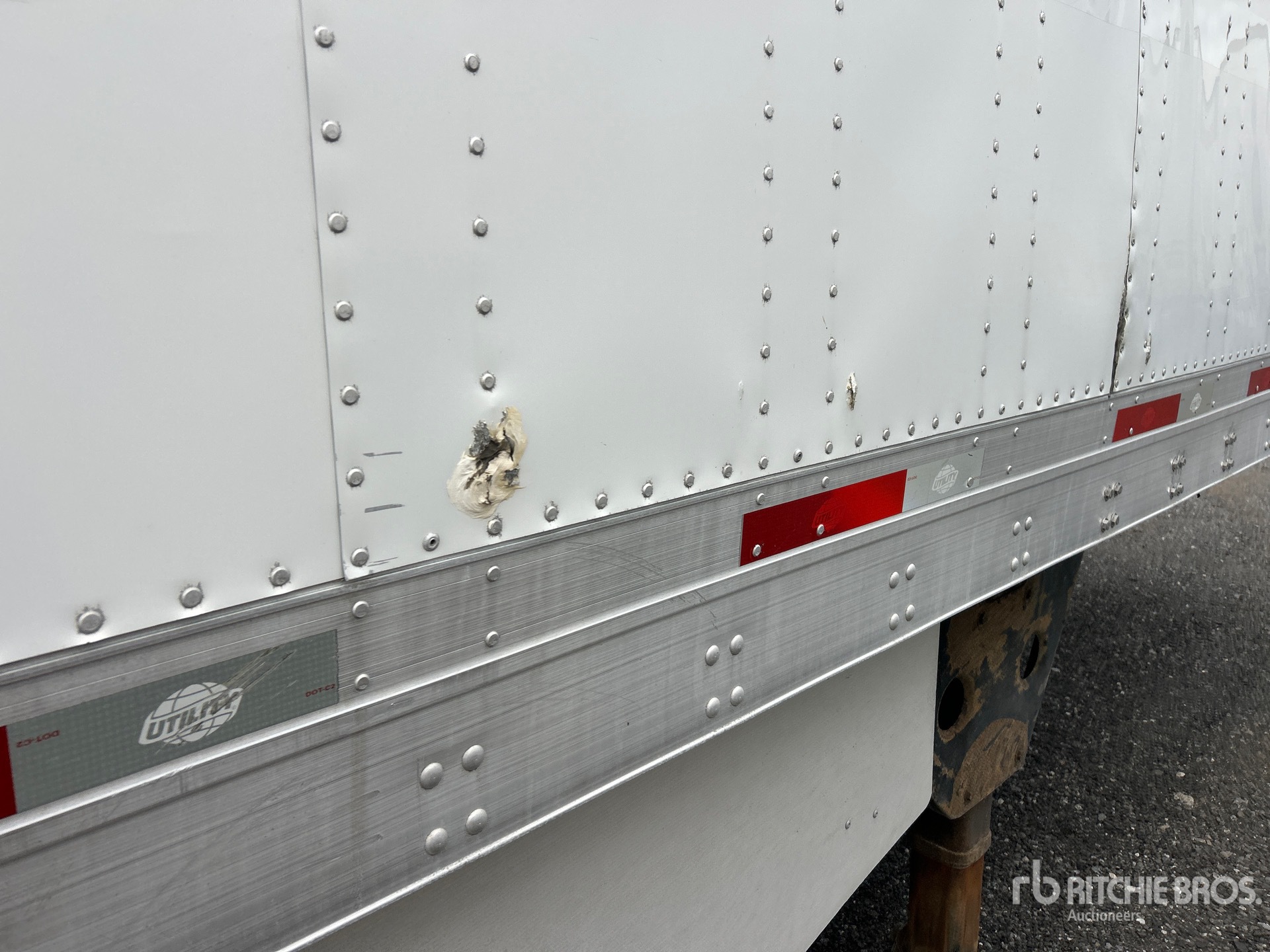 2015 Utility 53 FT X 102 IN T/A