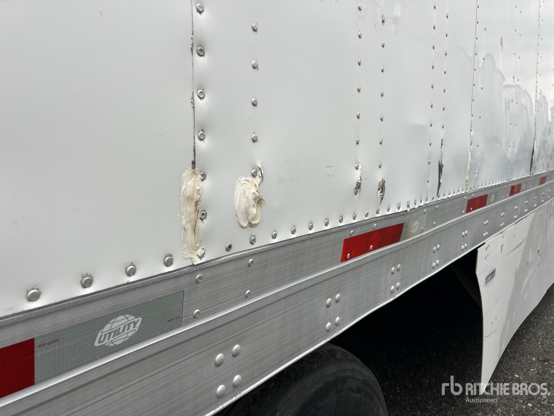 2015 Utility 53 FT X 102 IN T/A