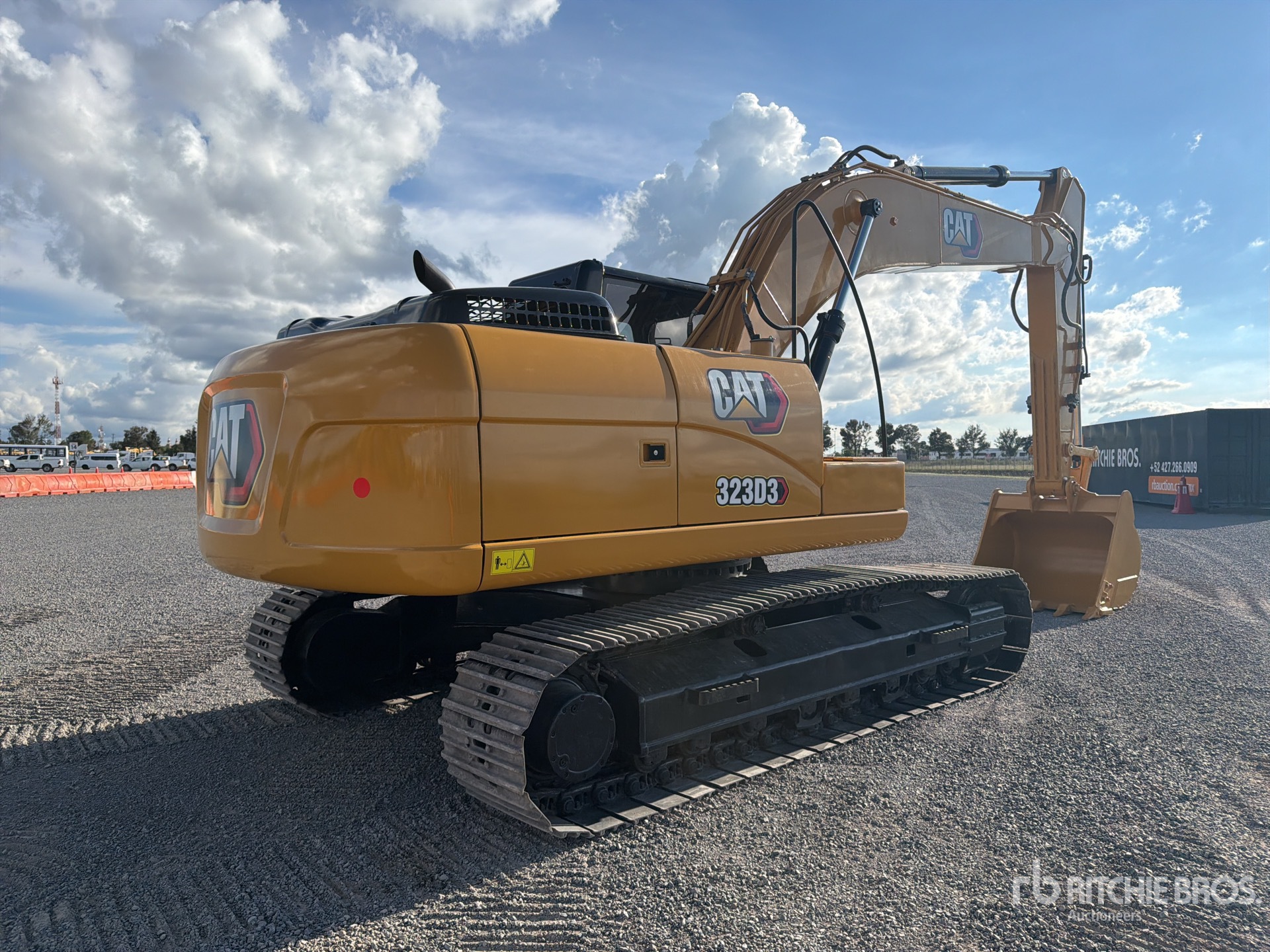 2021 Caterpillar 323D III
