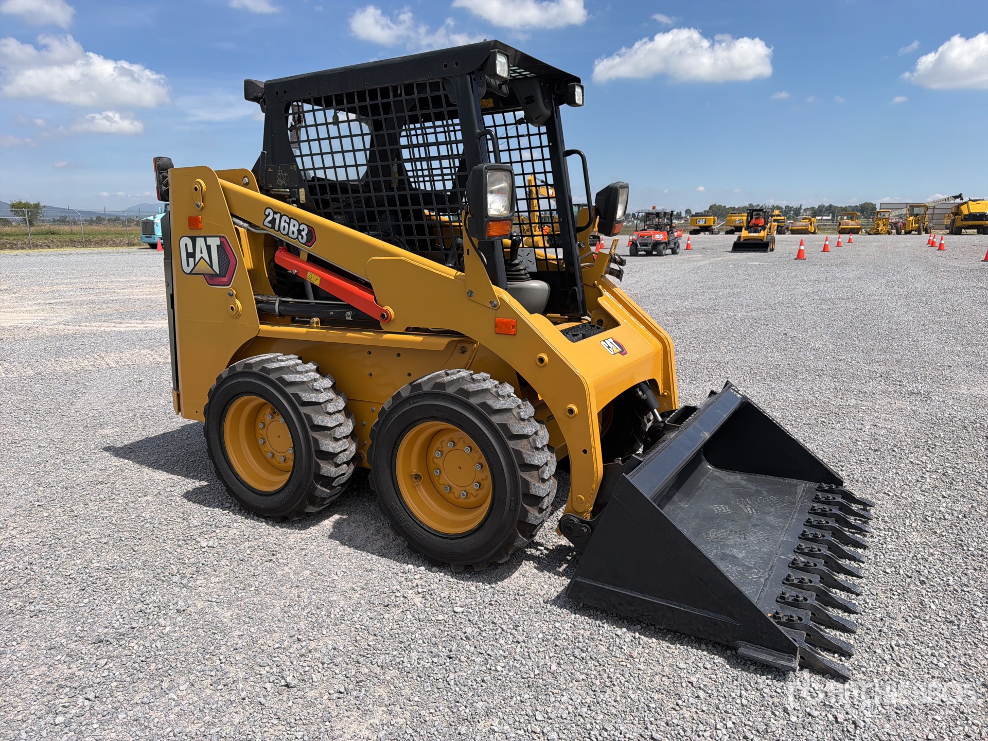 2021 Caterpillar 216B3