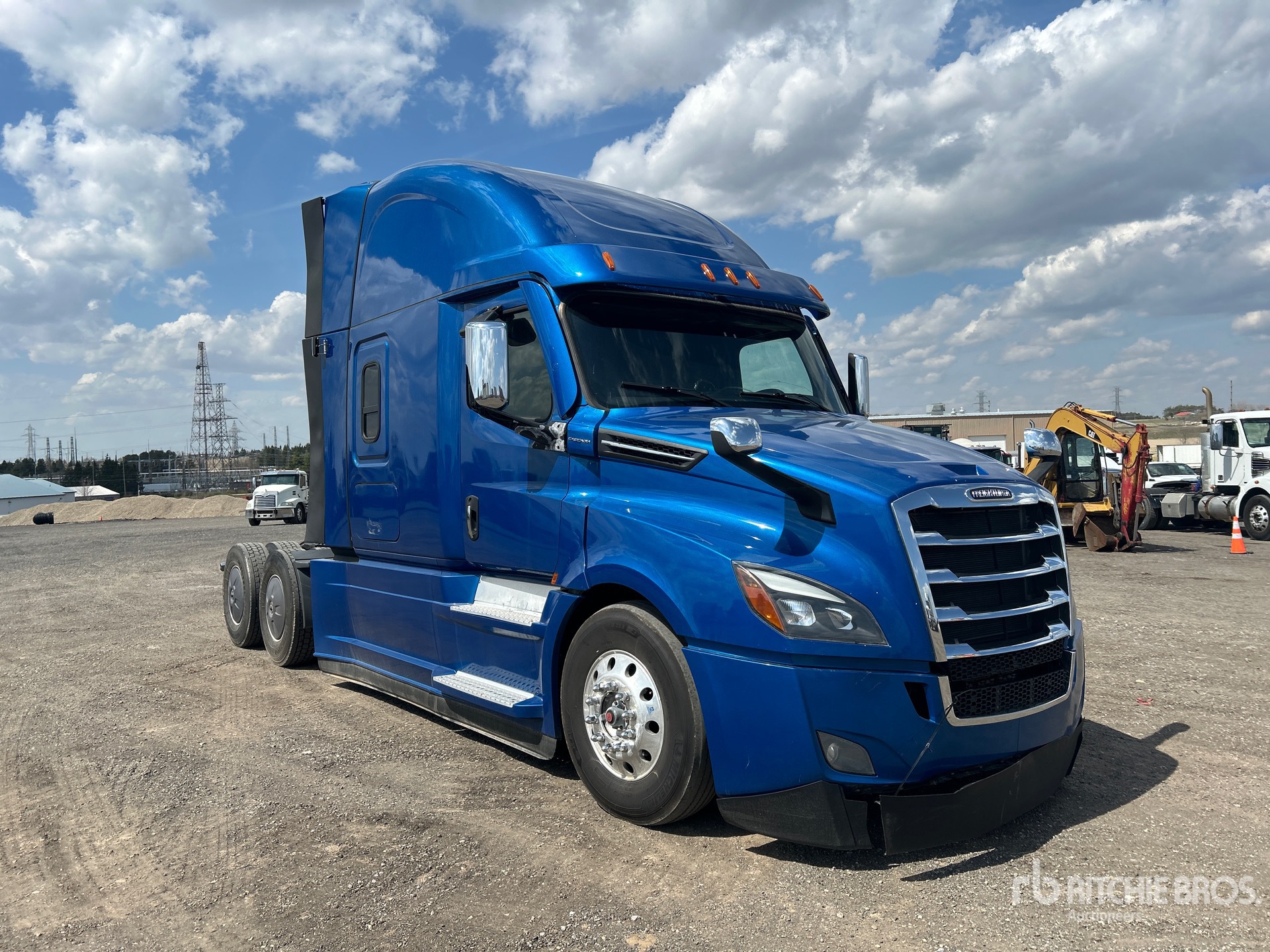 2023 Freightliner CASCADIA 126