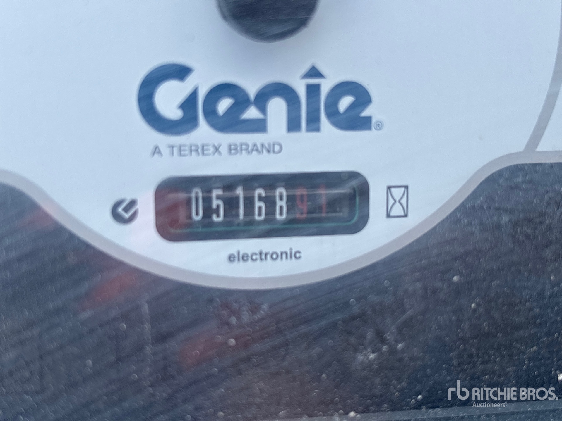 2011 Genie GTH-5519