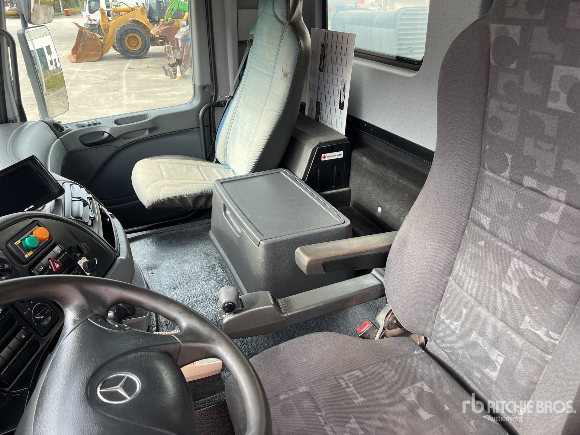 2008 Mercedes-Benz ACTROS 3236