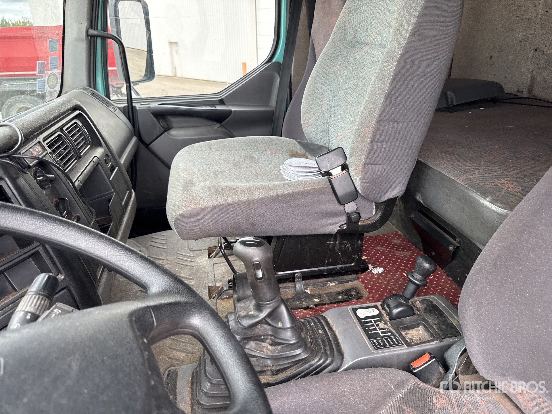 2002 Renault PREMIUM