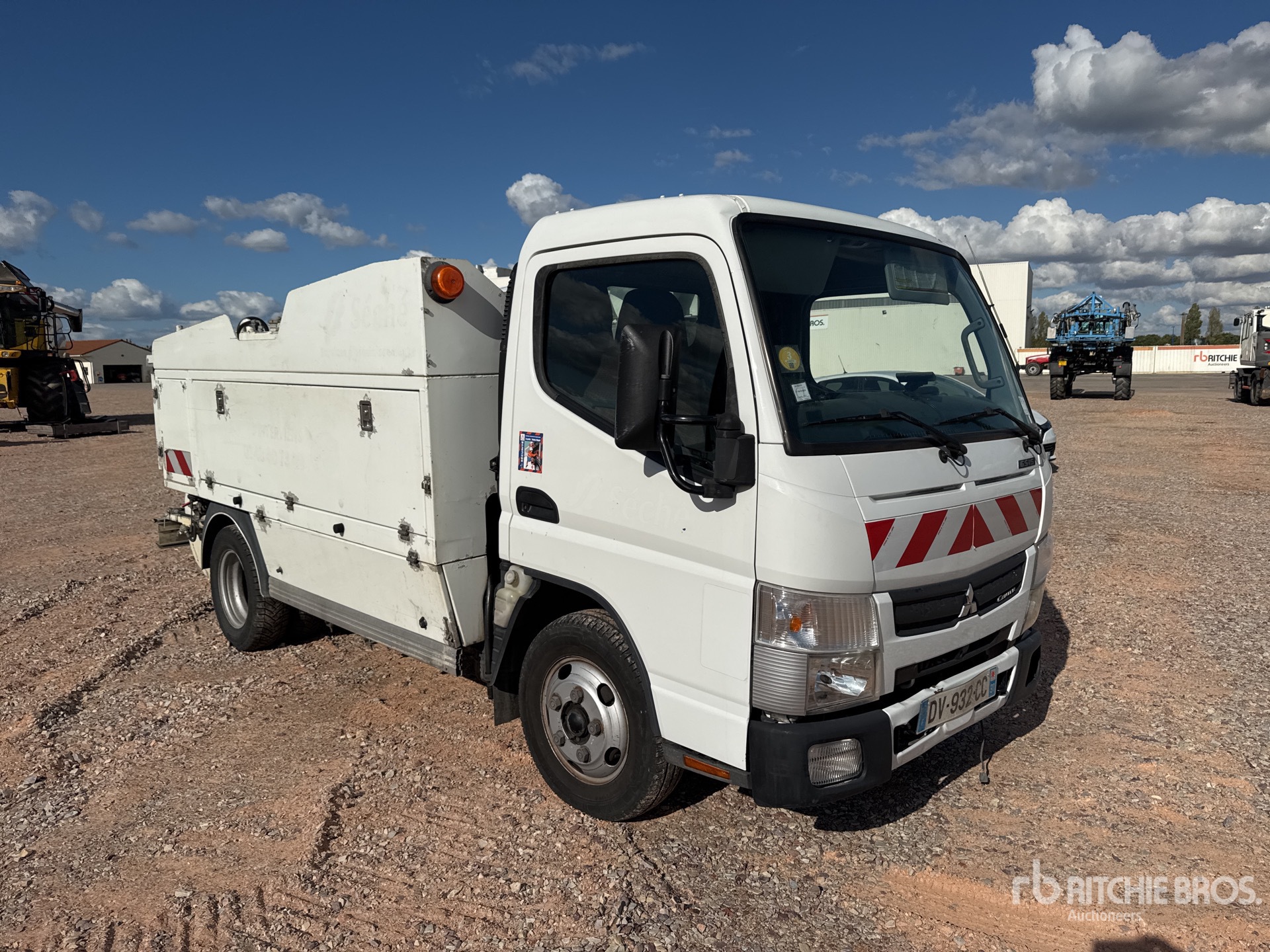 2015 Fuso CANTER 6S15