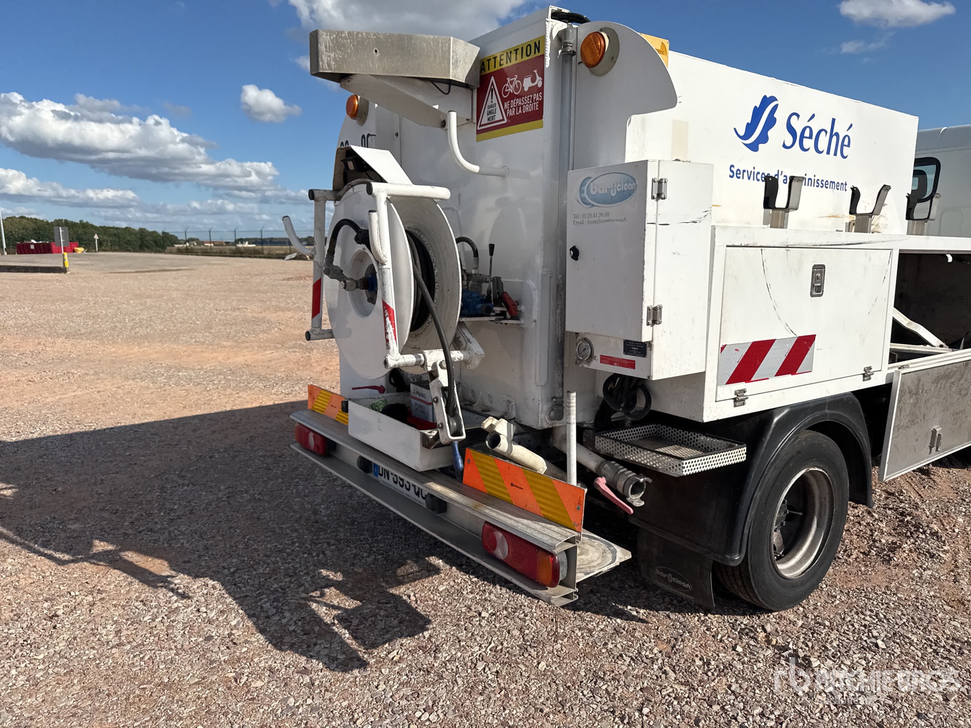 2015 Fuso CANTER 7C15