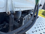 4 Underbody - Truck with Cab Suspension Air Bags