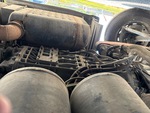 4 Underbody - Truck with Transmission