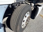 4 Underbody - Truck with Right Steer Tire