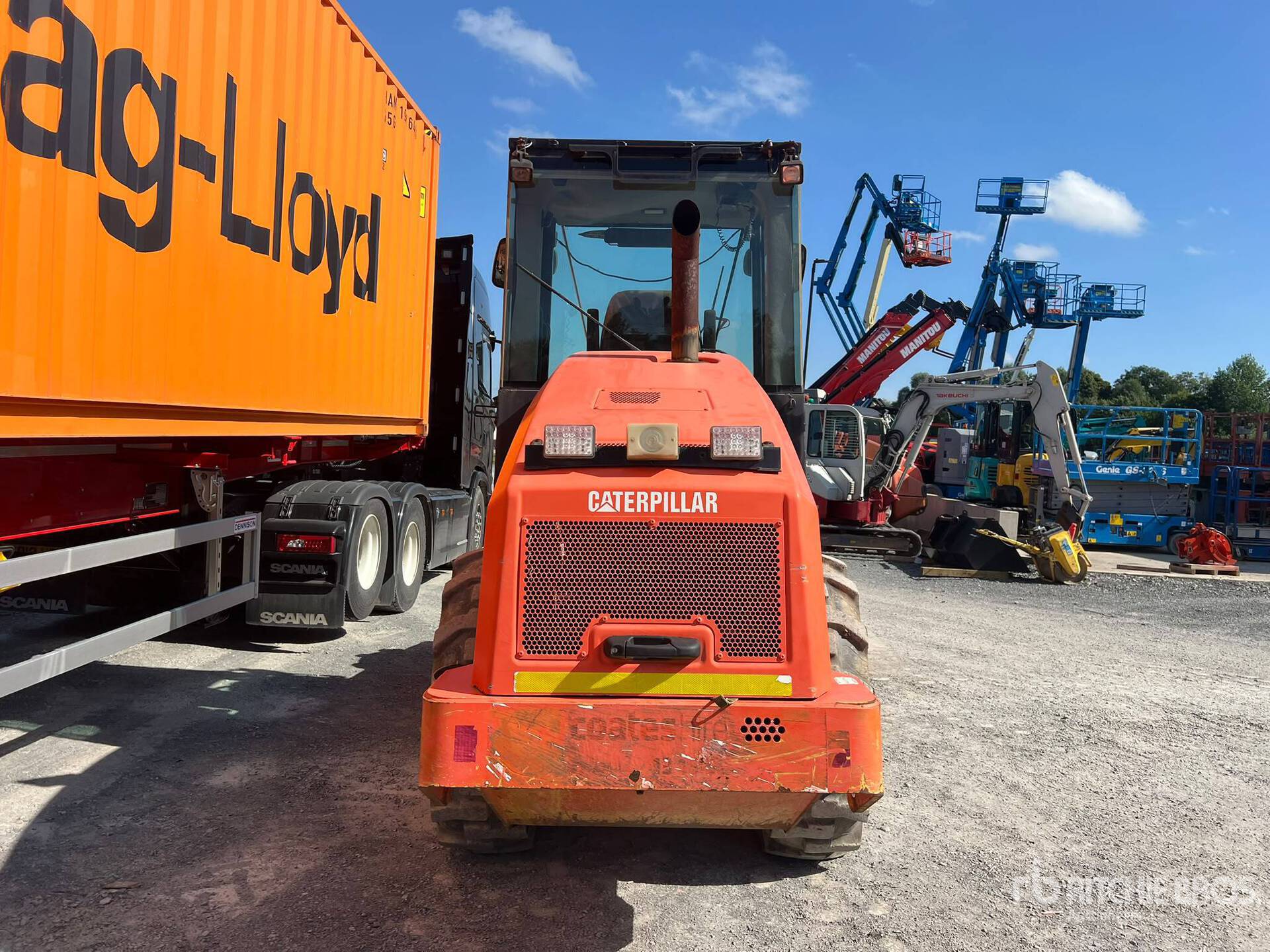 2011 Caterpillar CP44