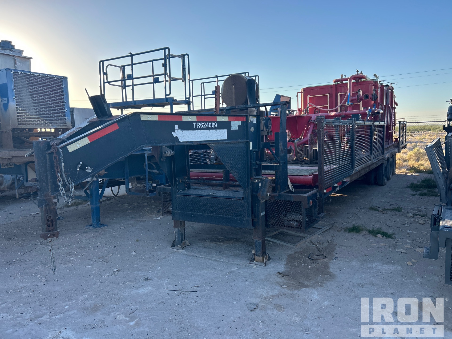 Photo of 2012 Texas Pride 36600 lb 52 ft Tri/A Flatbed
