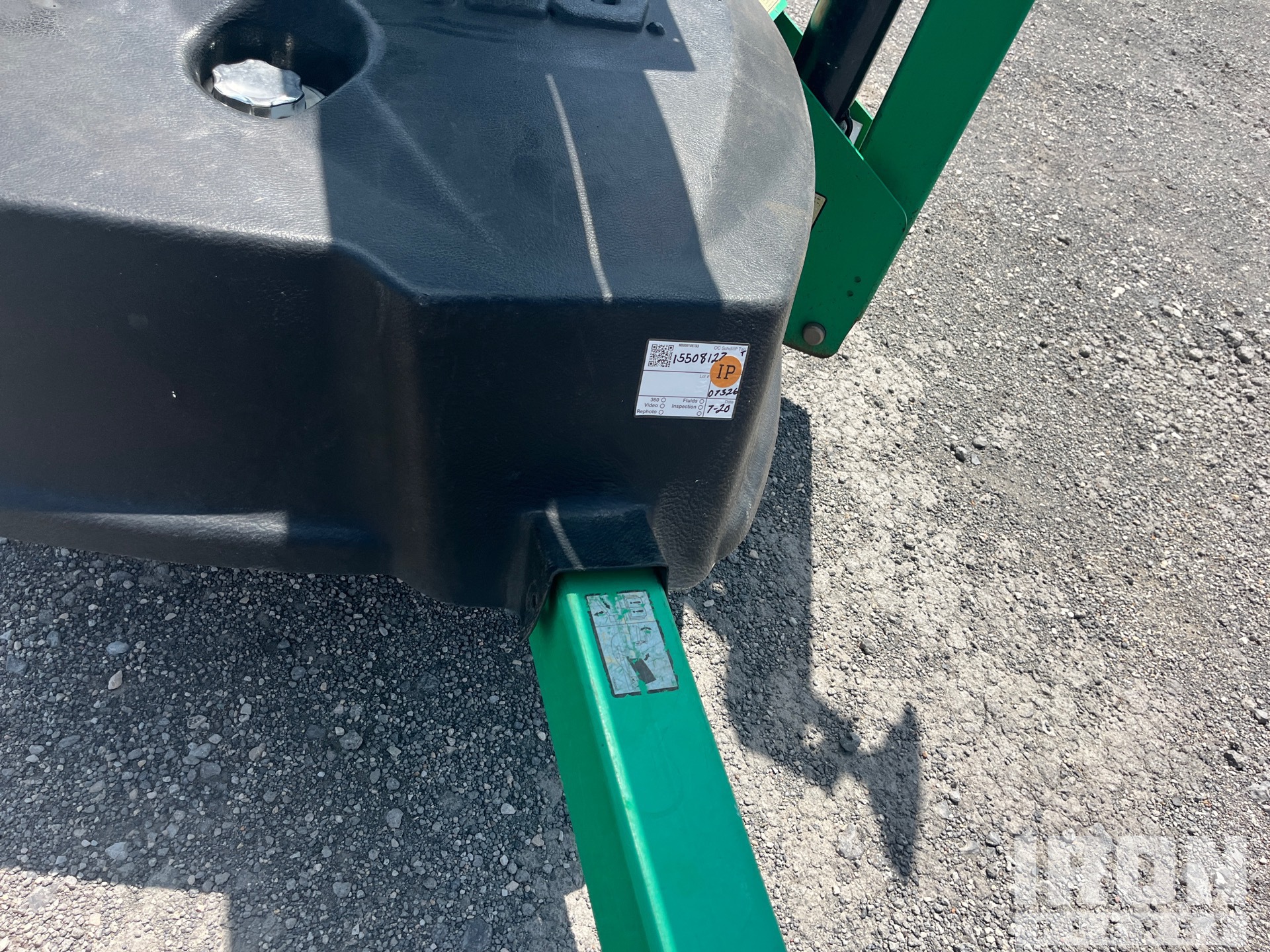 2016 JLG T500J