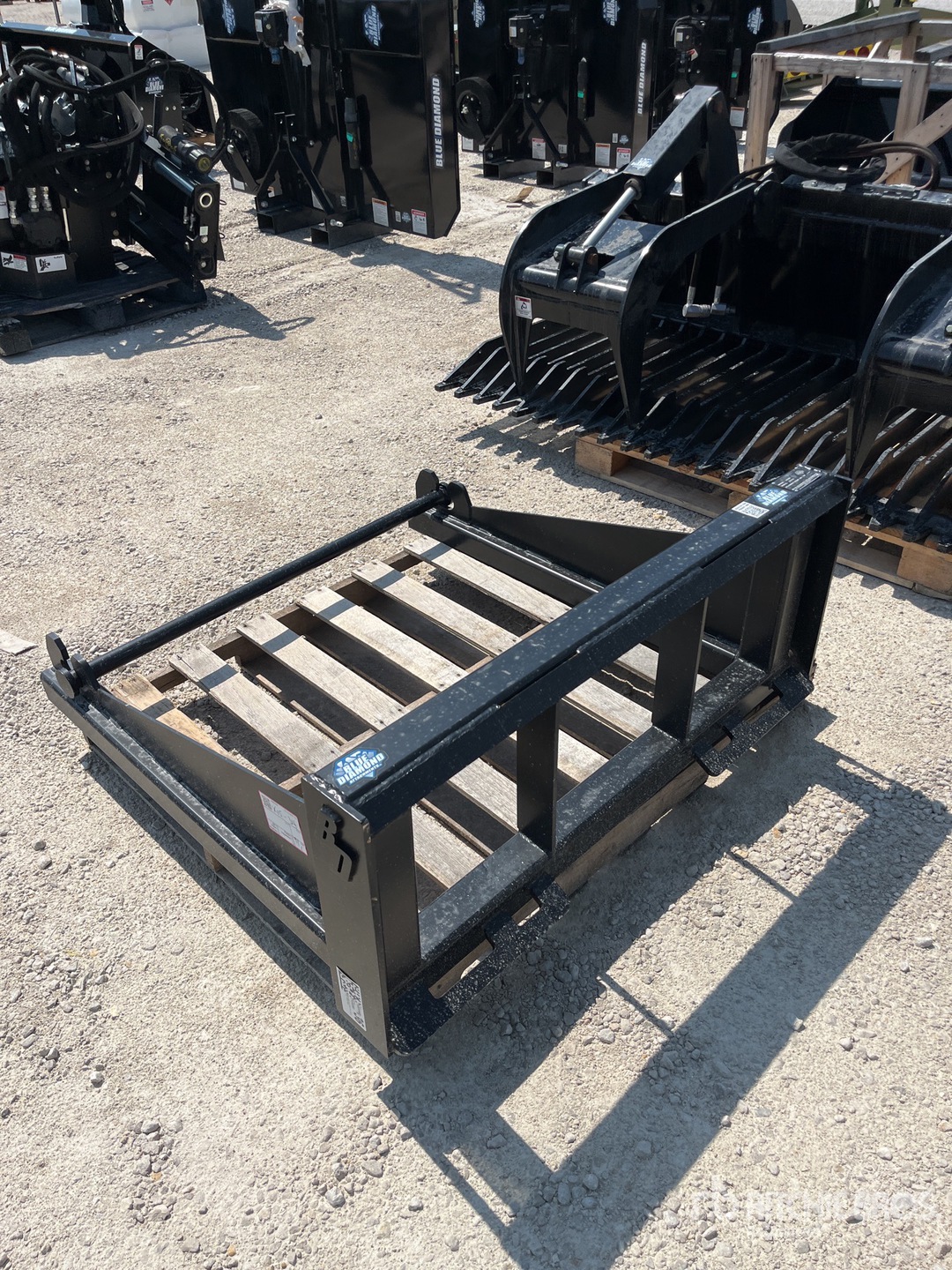 Blue Diamond 36 IN SKID STEER SOD ROLLER