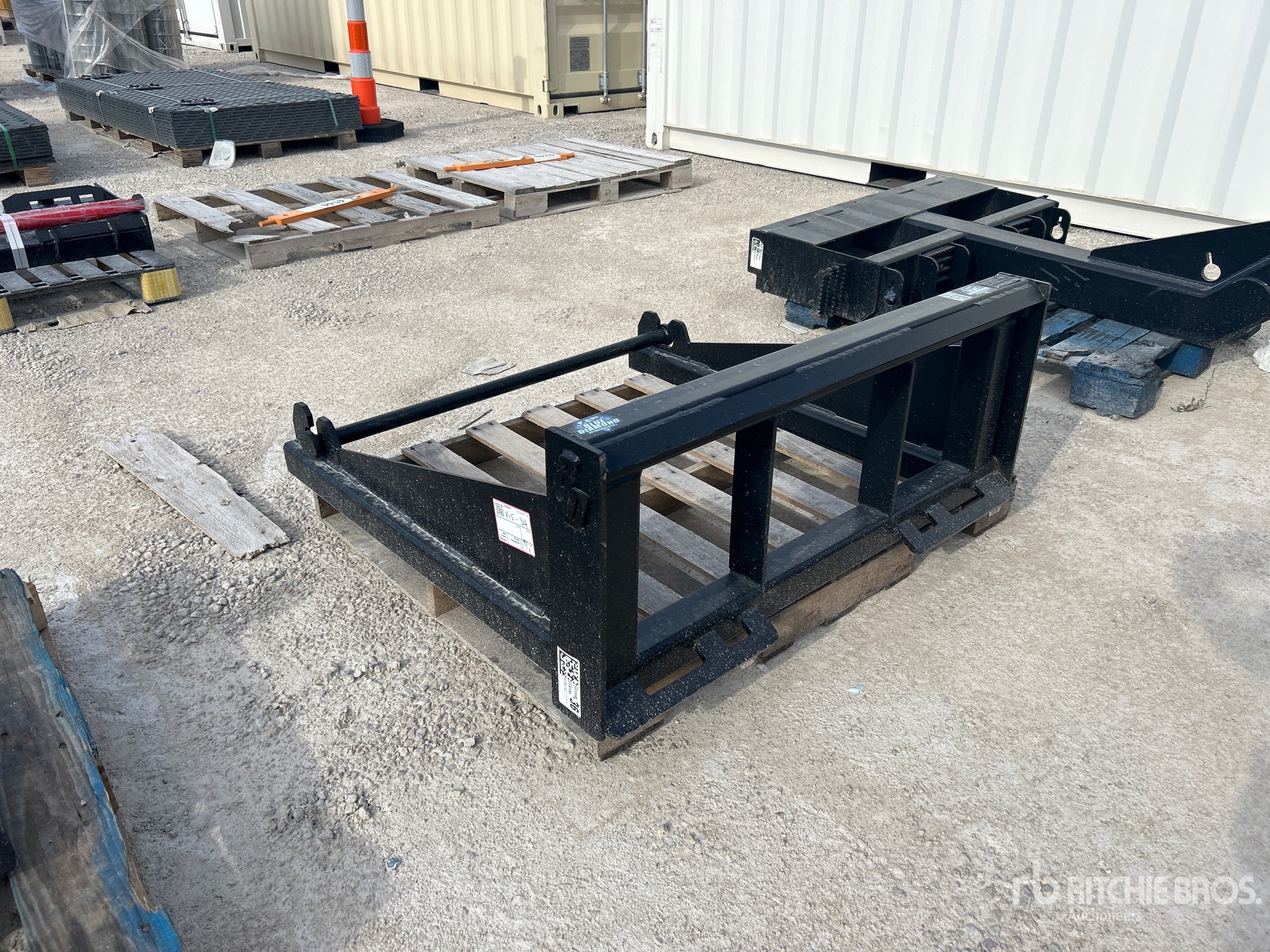 Blue Diamond 36 IN SKID STEER SOD ROLLER