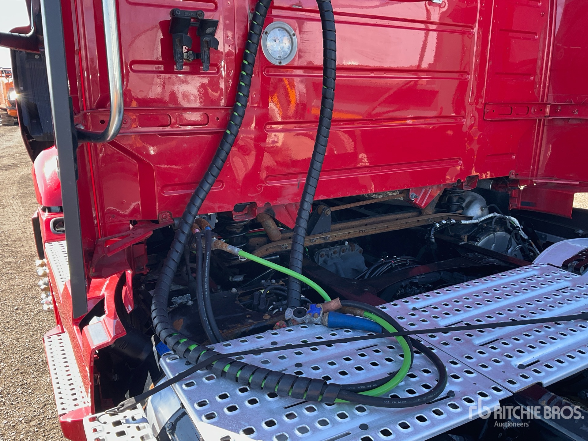 2020 Volvo VNR