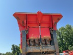 Feeder with