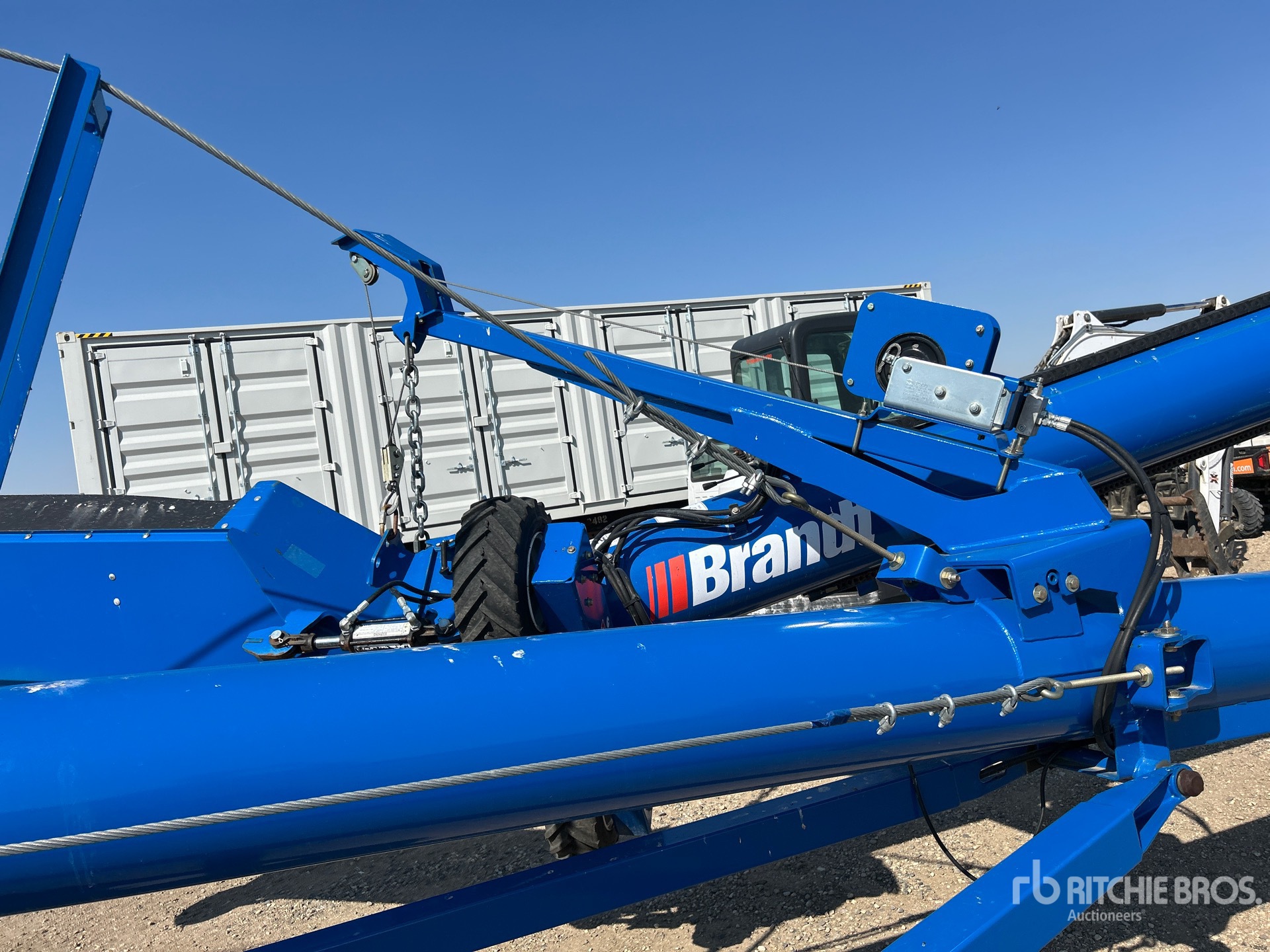 2020 Brandt 1390
