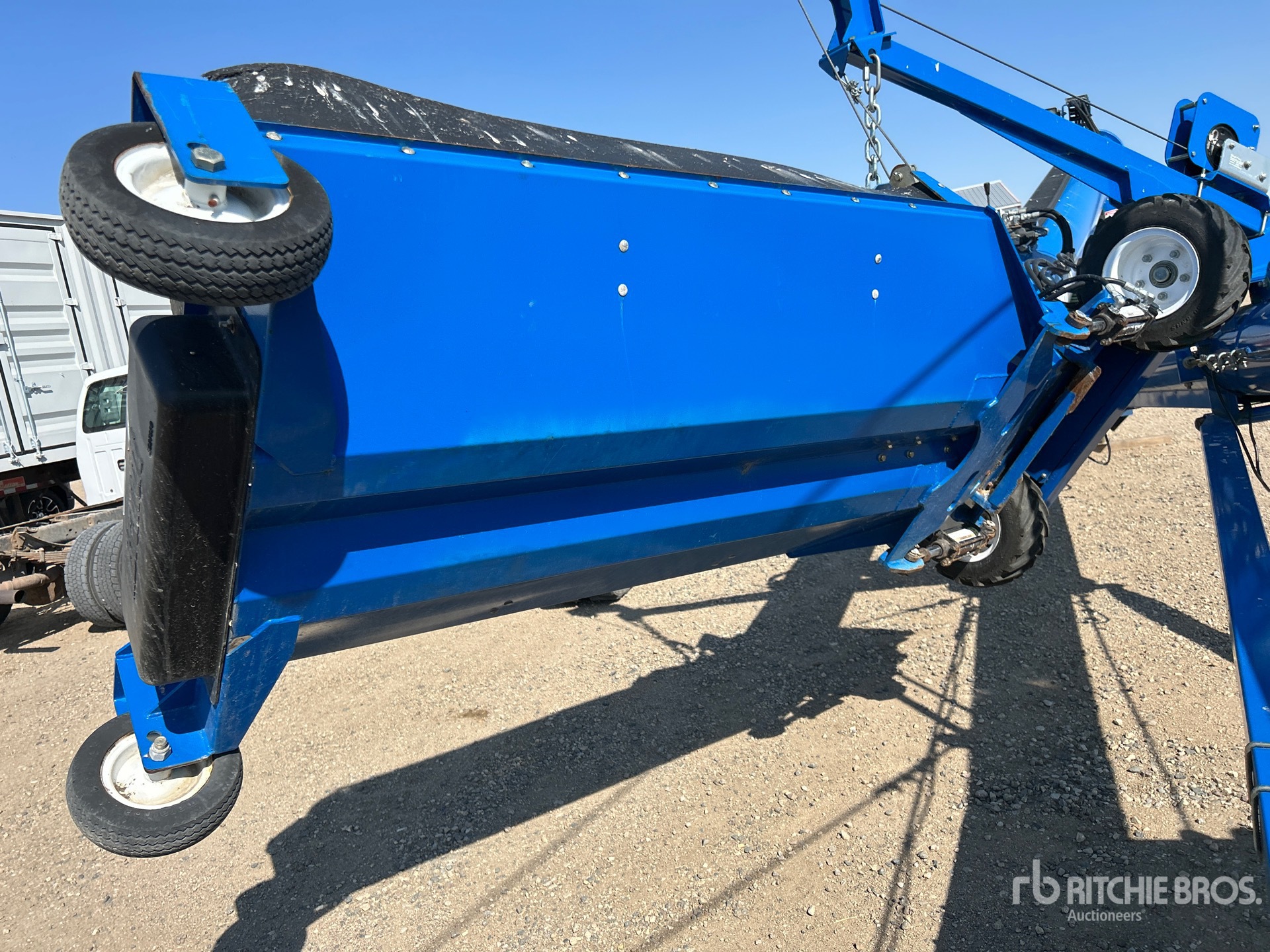 2020 Brandt 1390