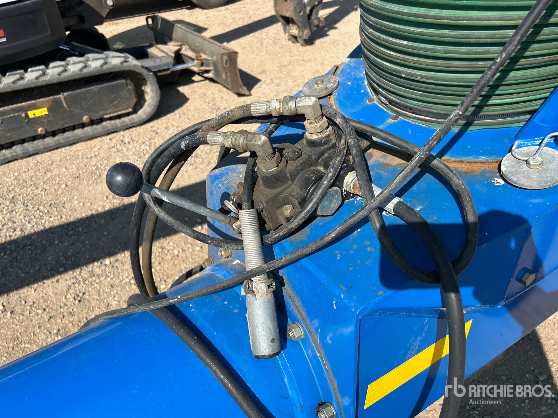 2020 Brandt 1390