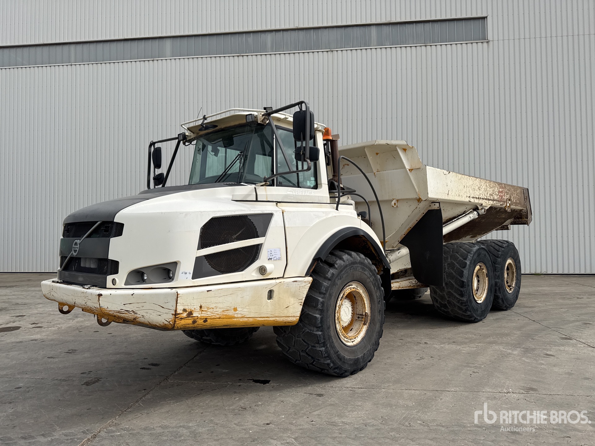 Photo of 2012 Volvo A30F