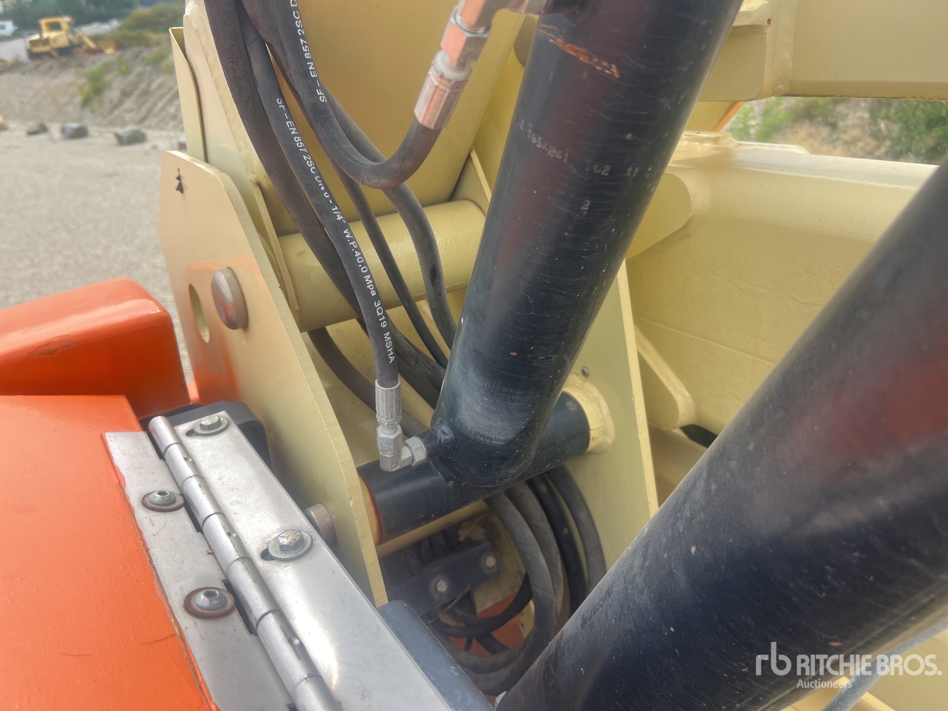 2011 JLG 450AJ SERIES II