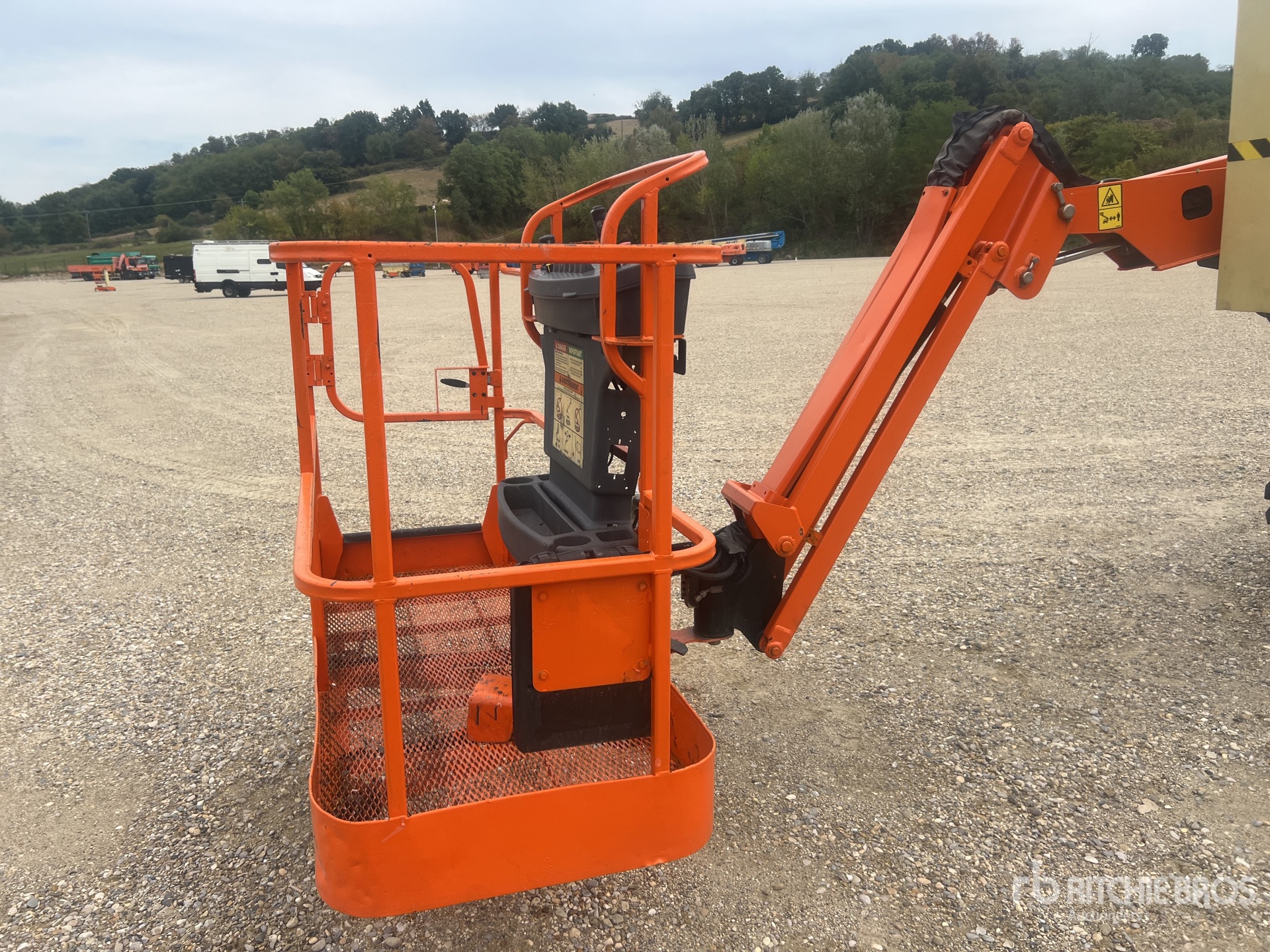 2011 JLG 450AJ SERIES II