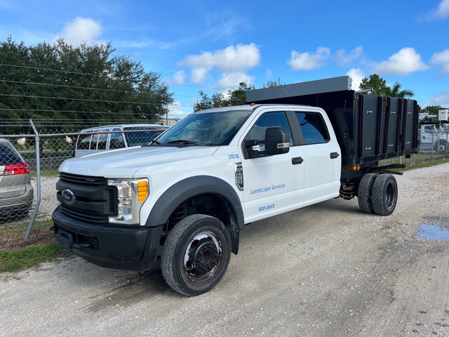 2017 Ford F-450 XL 4x2 Crew Cab Flatbed Dump Truck