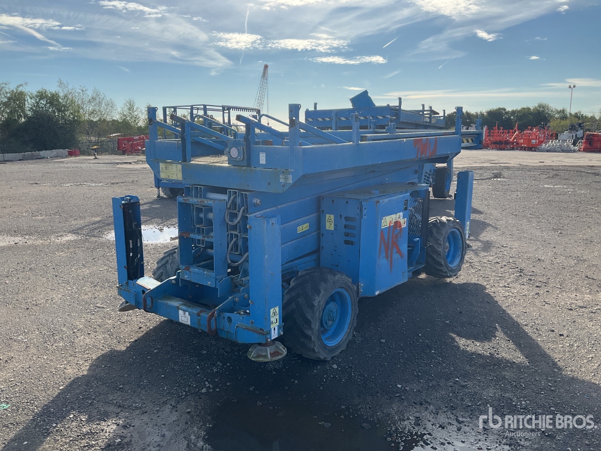 2017 Genie GS-3369RT