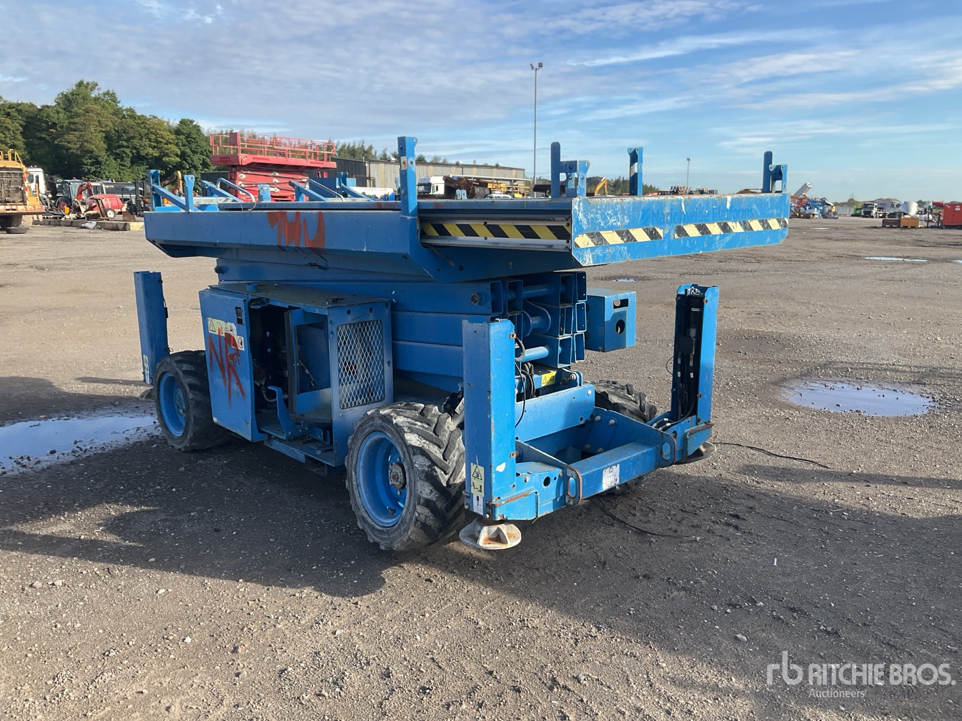 2017 Genie GS-3369RT