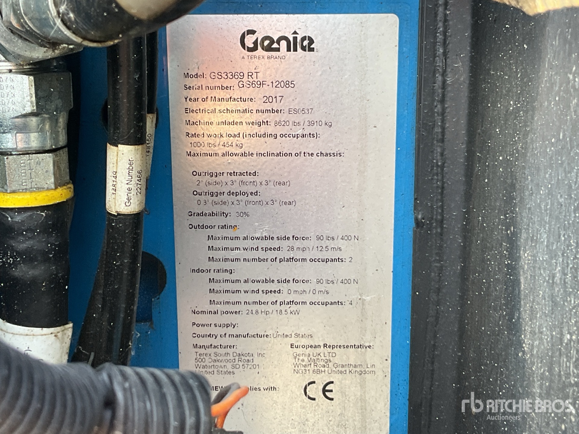 2017 Genie GS-3369RT